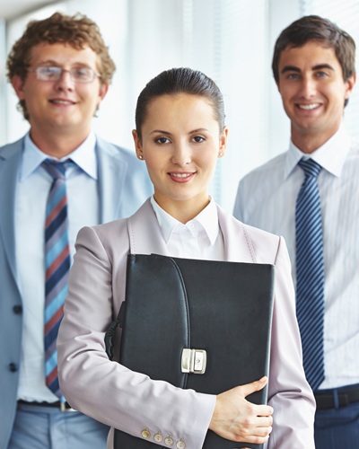 Servicios profesionales (abogados, coaches, agencias, etc.)